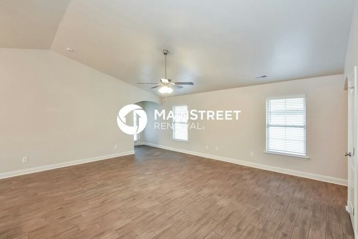 28065 Chasebrook Dr - Photo 3 of 16