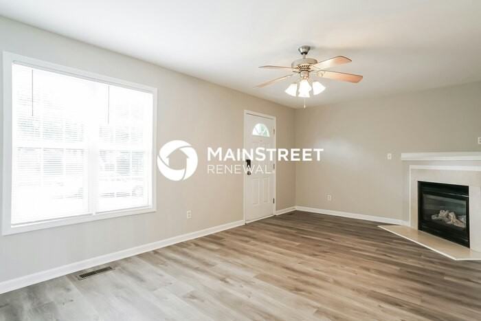 4912 Windblown Ct - Photo 6 of 17