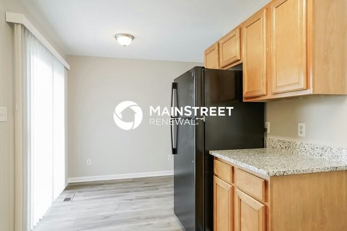 4912 Windblown Ct - Photo 7 of 17