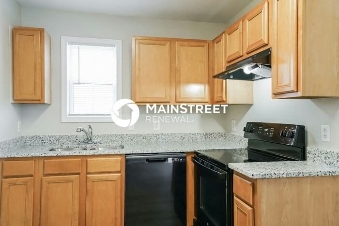 4912 Windblown Ct - Photo 7 of 17