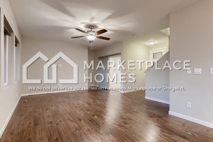 10803 Sedalia Cir - Photo 4 of 27