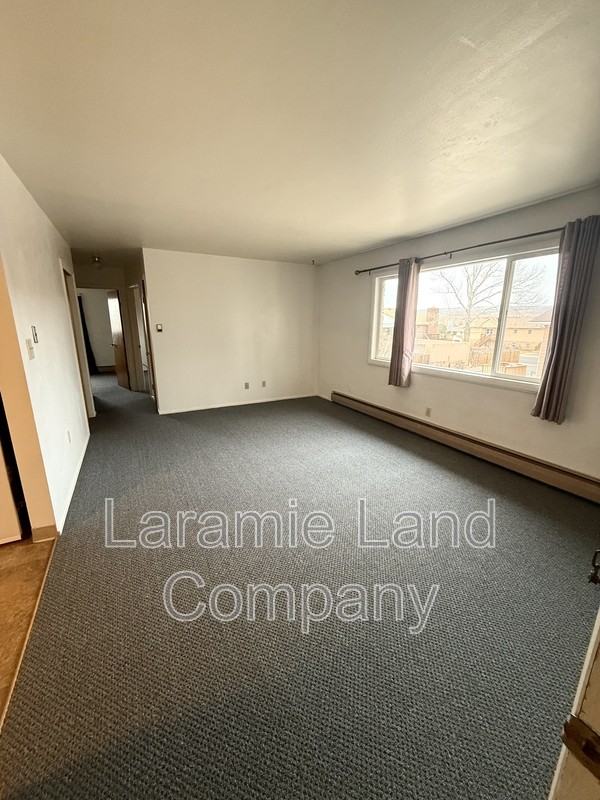 1609 E Baker St - Photo 2 of 9