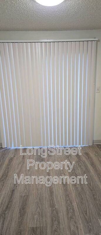 1250 Sw E Ave #6 - Photo 4 of 14