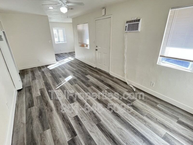 1604 N H St - Photo 4 of 18