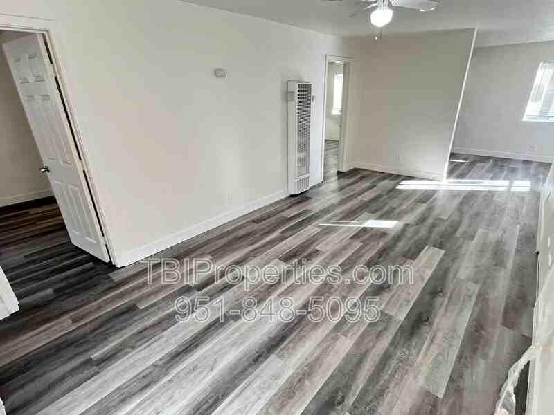 1604 N H St - Photo 5 of 18