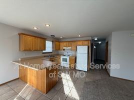 featured image of 3921 N 16th St