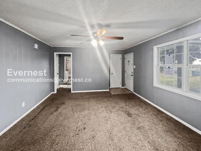 110 Border Cir - Photo 5 of 25