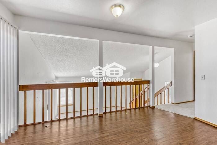 735 Walden Ct - Photo 5 of 12