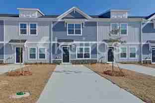 2233 Banyon Cir - Photo 1 of 1