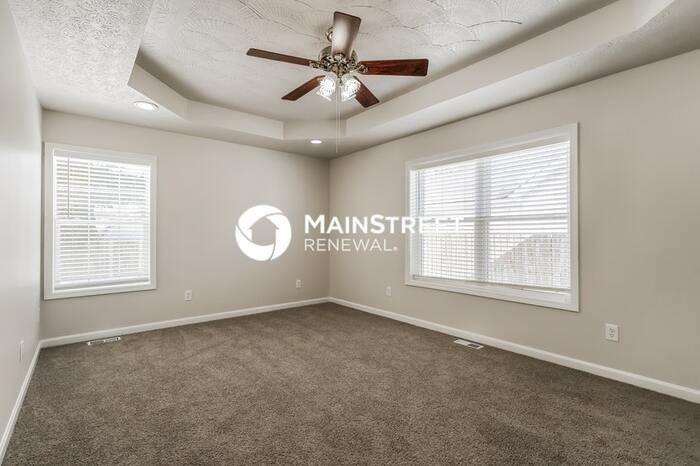 541 Matterhorn Dr - Photo 7 of 17