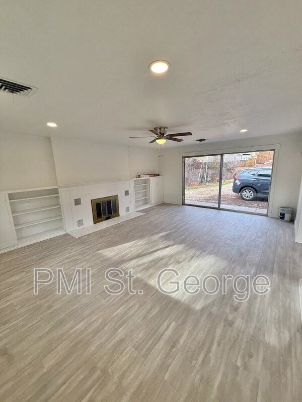 288 Diagonal St #A - Photo 3 of 29