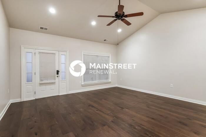 569 Deep Creek Dr - Photo 3 of 17