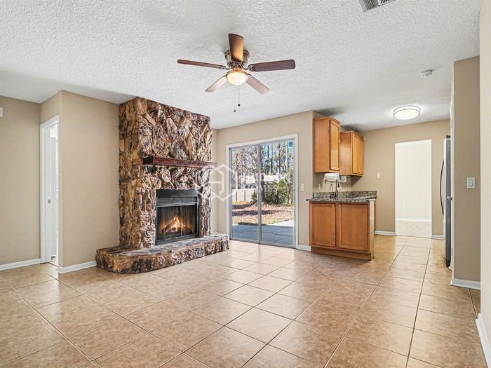 11548 Cypress Bend Ct - Photo 2 of 18