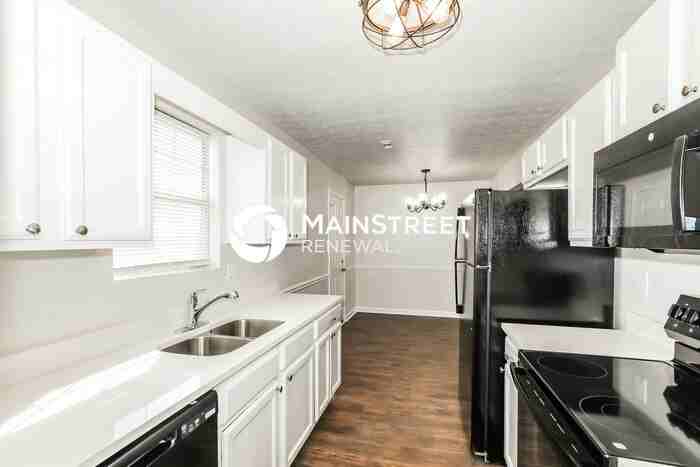 9430 Sleepy Hollow Ln - Photo 6 of 18