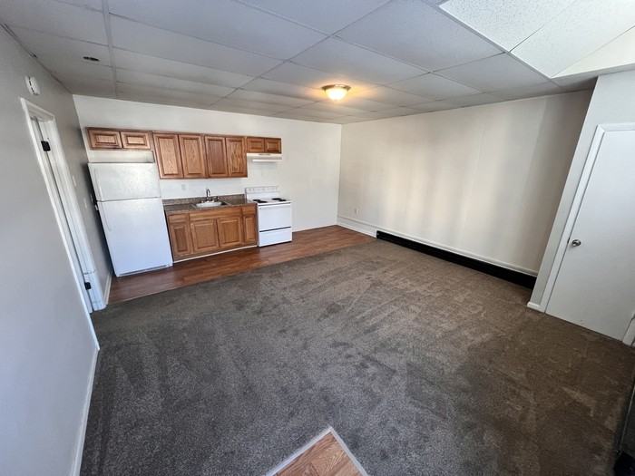 3 E Elger St #D - Photo 2 of 9