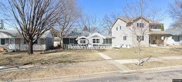 featured image of 338 15th Ave N