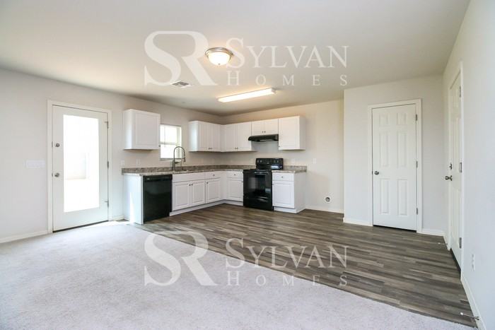 171 E Patton Ave - Photo 6 of 16