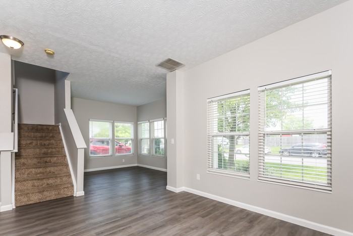 1218 Sunset Dr - Photo 5 of 14