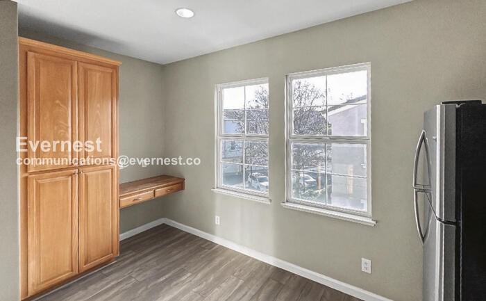 2298 Winepol Loop - Photo 3 of 23