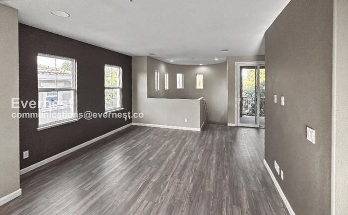 2298 Winepol Loop - Photo 5 of 23