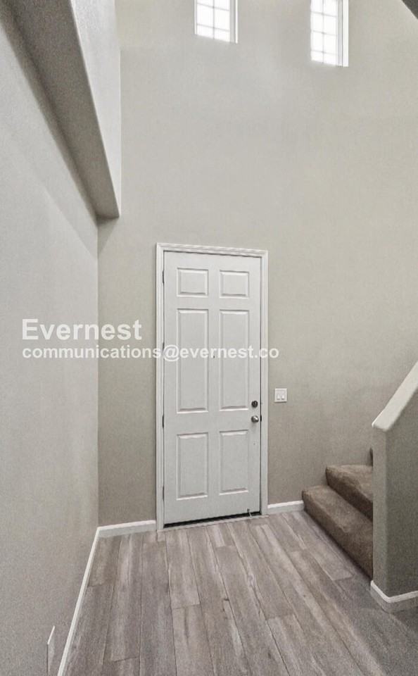 2298 Winepol Loop - Photo 7 of 23