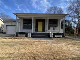 featured image of 906 Culpepper Ln