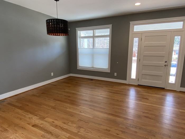 906 Culpepper Ln - Photo 4 of 34