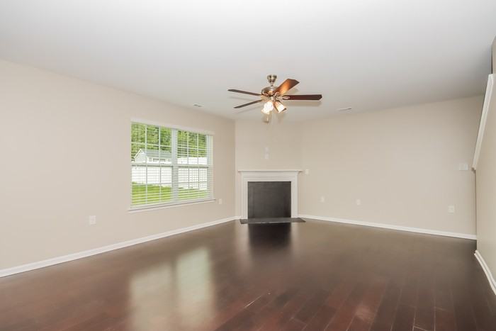 1402 Kent Downs Ave Sw - Photo 2 of 9