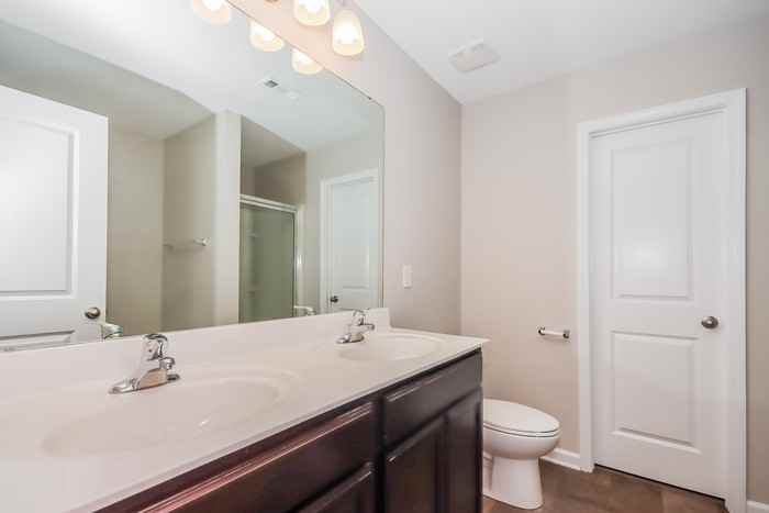 1402 Kent Downs Ave Sw - Photo 5 of 9