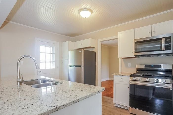 2031 Ohio Ave - Photo 6 of 12