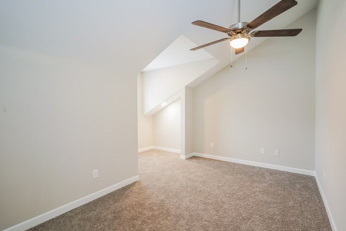 506 Highland Ct - Photo 5 of 10