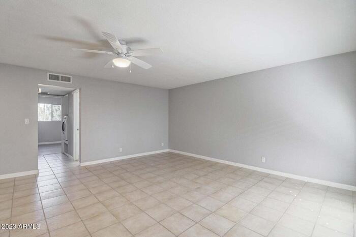 3230 E Pinchot Ave #28 - Photo 5 of 27