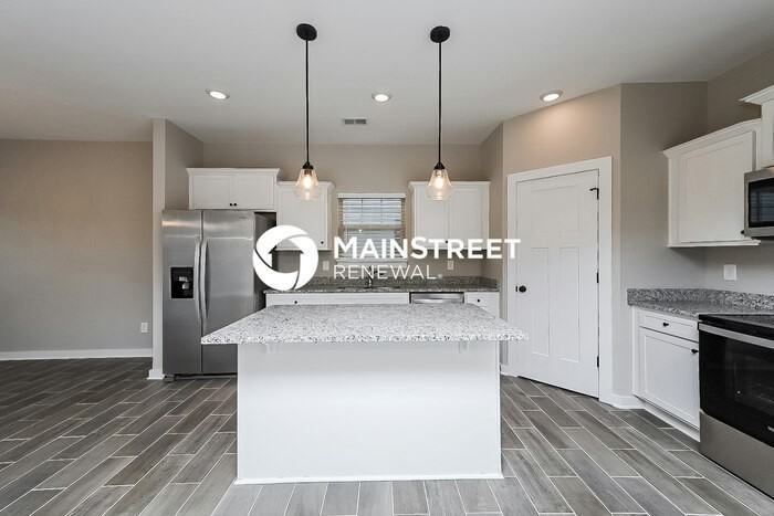 5405 Nancy Seward Dr - Photo 6 of 17