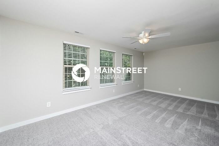 5405 Nancy Seward Dr - Photo 7 of 17