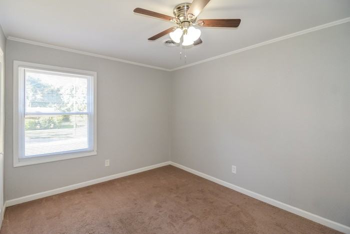 1151 Lombard Dr - Photo 7 of 11