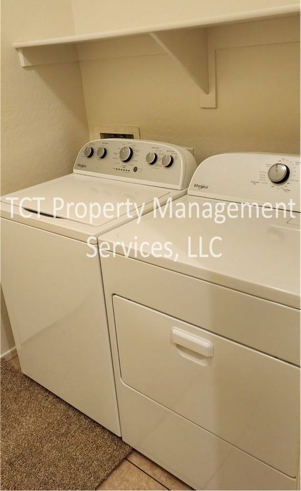 1967 E Frye Rd #103 - Photo 5 of 12