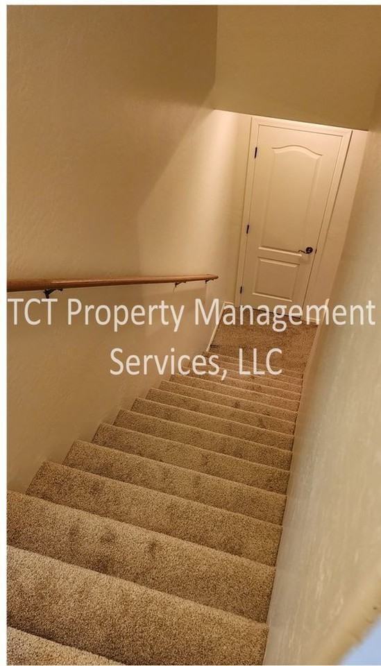 1967 E Frye Rd #103 - Photo 6 of 12