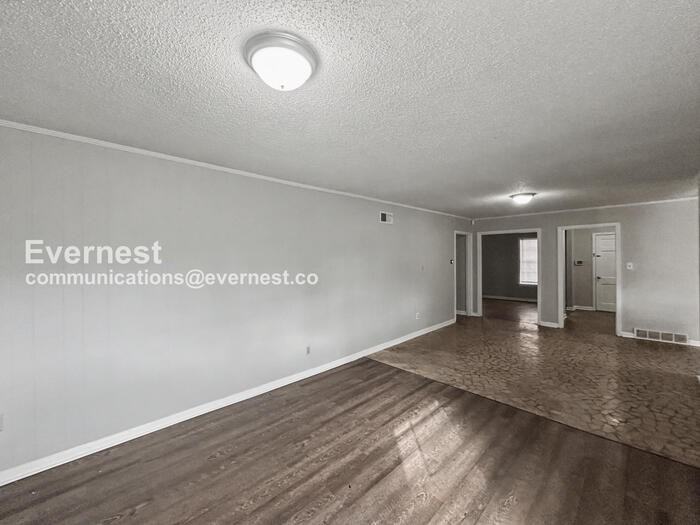 3199 Gina Dr - Photo 6 of 30