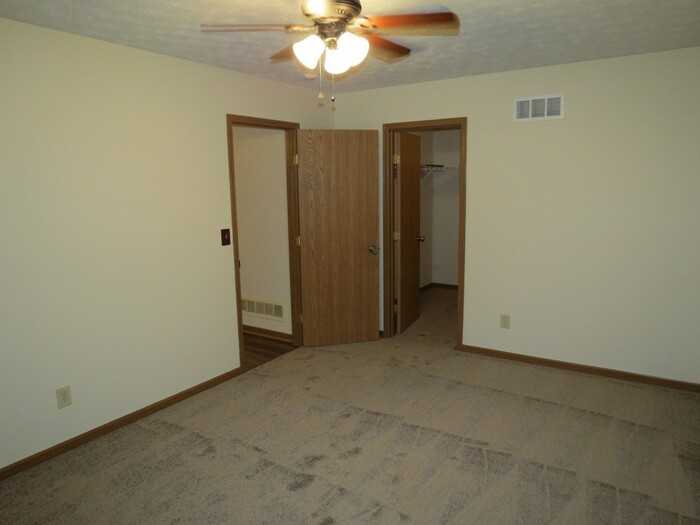 4284 Nipigon Dr - Photo 7 of 19