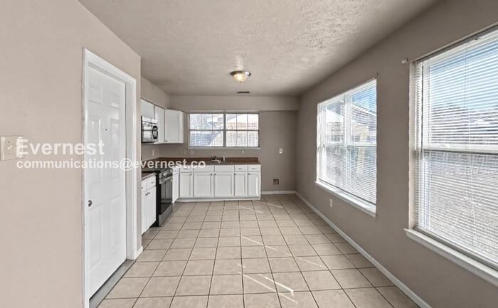 15915 Rosebriar Dr - Photo 3 of 22