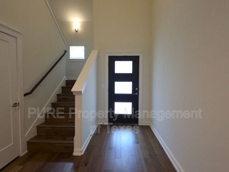 6800 Menchaca Rd - Photo 3 of 24