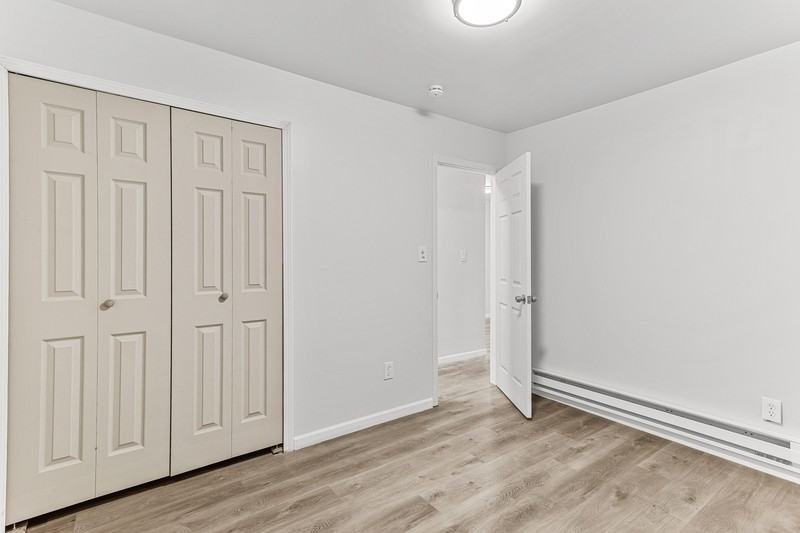 11411 Wyoming St - Photo 7 of 9