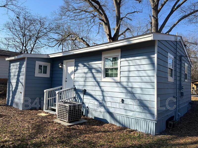 27 Domineck St - Photo 6 of 19