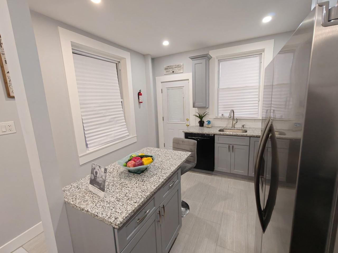 2916 W Norris St #1 - Photo 6 of 17