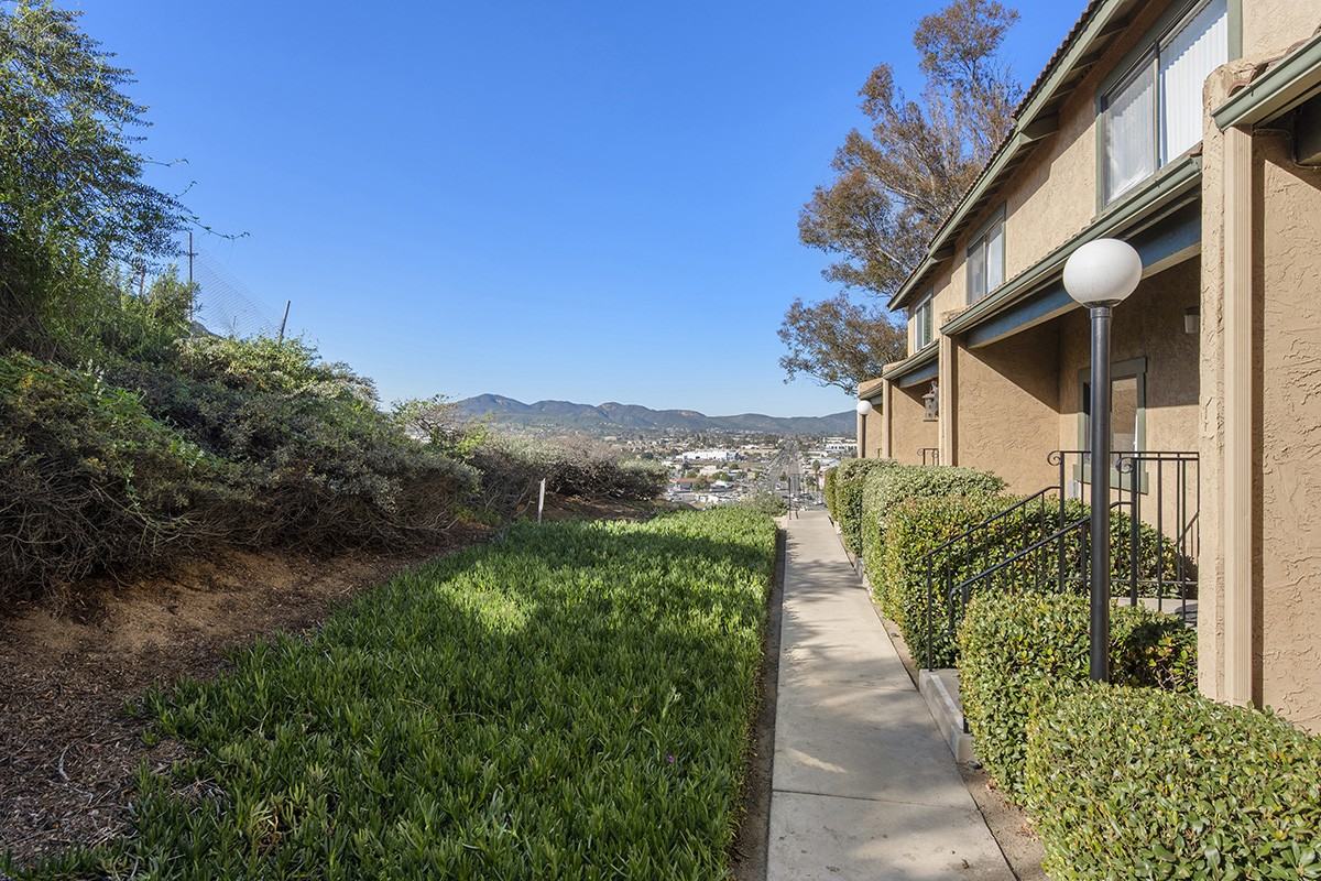 10814 Riderwood Ter #C - Photo 5 of 50