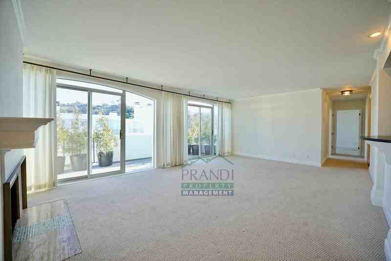 2335 Shelter Bay Ave - Photo 5 of 19