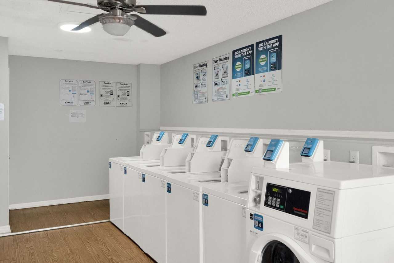 205 Whispering Oaks Ct - Photo 7 of 11