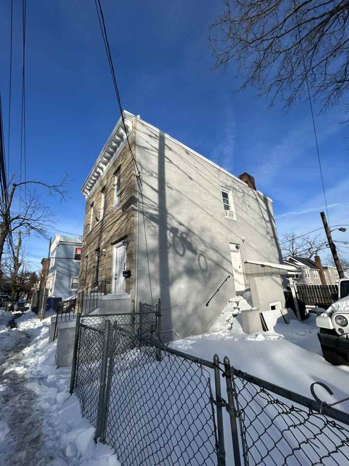 106 Osborne Terr - Photo 2 of 5