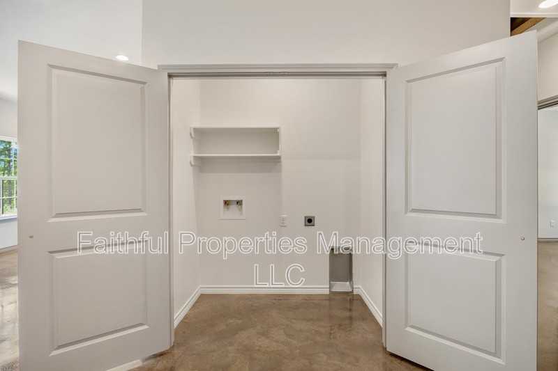 13554 Farm To Market Road - Photo 5 of 10