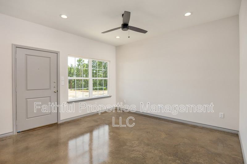 13554 Farm To Market Road - Photo 7 of 10